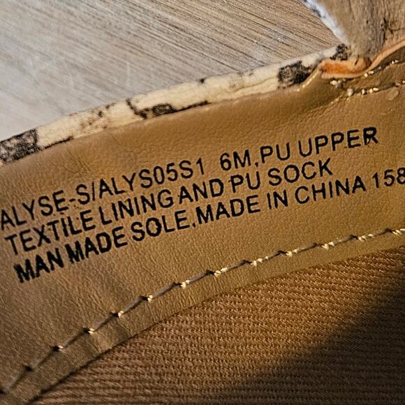 Snakeskin cowboy bootie with silver studs Steve Madden CAMRYN size 6 - Picture 5 of 5